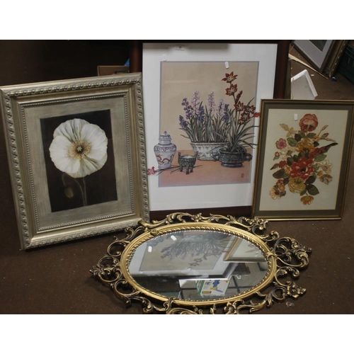 40 - THREE FRAMED AND GLAZED BOTANICAL STYLE PRINTS TOGETHER WITH A DECORATIVE MIRROR, APPROX. 85 X 56 CM