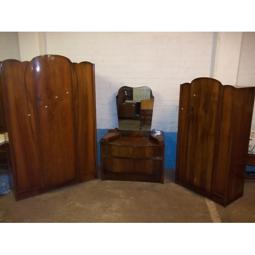 763 - A MID CENTURY BOW FRONTED THREE PIECE BEDROOM SUITE WITH WARDROBES AND DRESSING TABLE