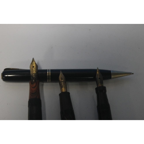 87 - A CONWAY STEWART |27| CRACKED ICE PATTERN FOUNTAIN PEN ALONG WITH WATERMANS MANIFOLD PEN FITTED WITH... 