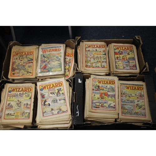 104 - WIZARD' COMIC 1944 - 1974,  approx. 970 issues in total, not a full run, some duplicates, various co... 