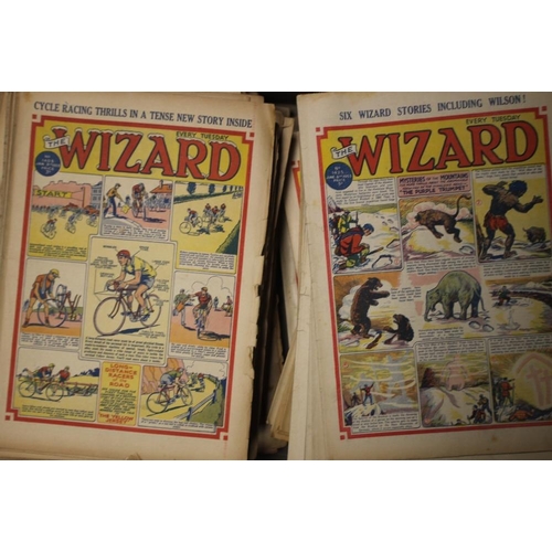 104 - WIZARD' COMIC 1944 - 1974,  approx. 970 issues in total, not a full run, some duplicates, various co... 