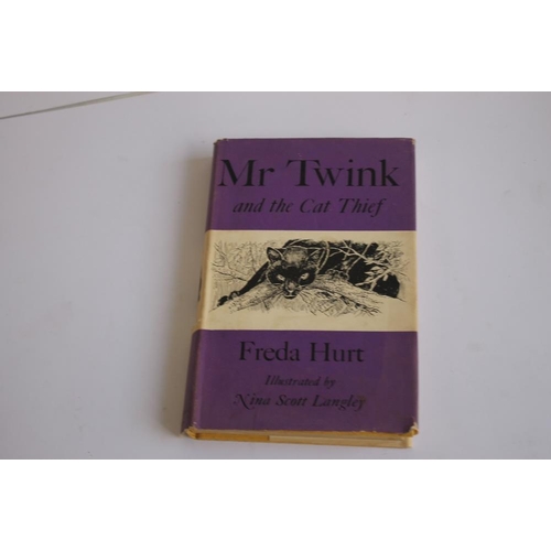 124 - FREDA HURT - 'MR TWINK AND THE CAT THIEF', first edition, published by The Epworth Press 1962 with a... 