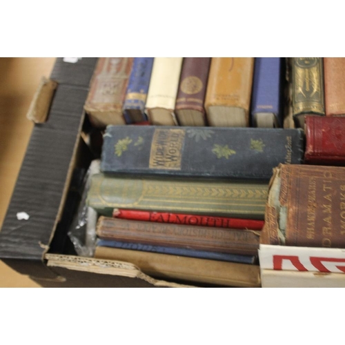 139 - A BOX OF LATE 19TH/EARLY 20TH CENTURY BOOKS, mainly poetry