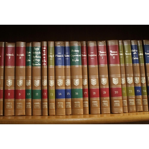 140 - GREAT BOOKS OF THE WESTERN WORLD, 55 volume set published by Encyclopaedia Britannica 1988/89