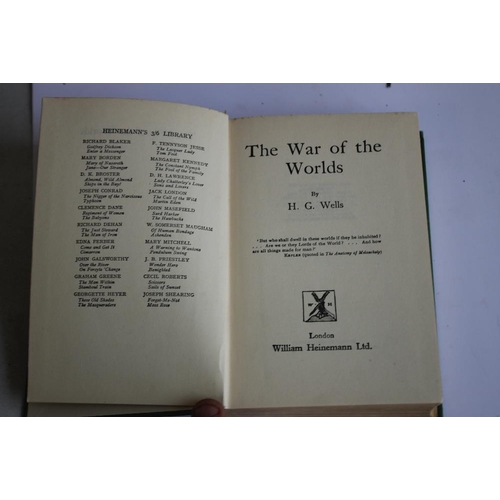 147 - H. G. WELLS AND OTHER SCIENCE FICTION BOOKS to include 'The War of the Worlds' William Heinemann Ltd... 