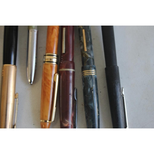 33 - A SELECTION OF PENS, to include Osmiroid, Parker, Papermate etc and a mother-of-pearl handled dip pe... 