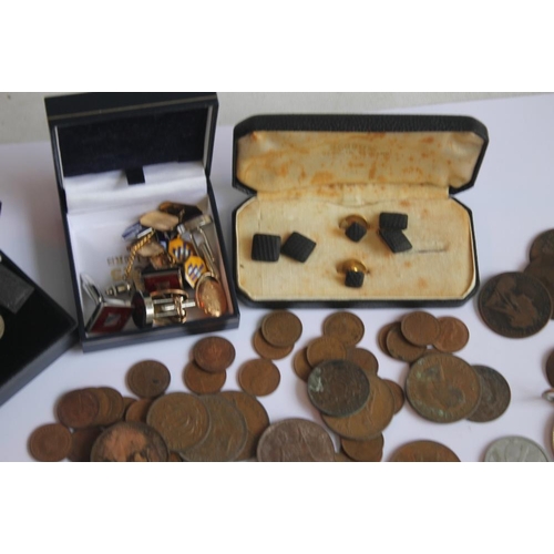 46 - A QUANTITY OF BRITISH PRE DECIMAL COINS, and a selection of cuff links