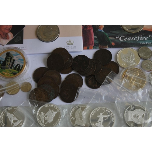 56 - A COLLECTION OF MODERN COMMEMORATIVE COINS,  to include a cased set of St Helena 2013 sea life crown... 