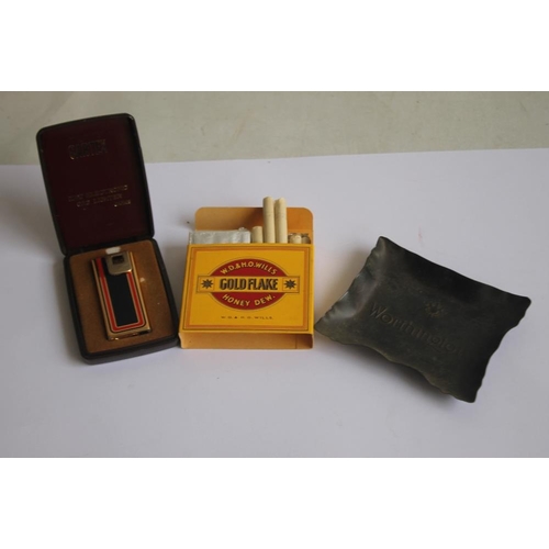 89 - A PACKET OF W.D. & H.O. WILLS GOLD FLAKE HONEY DEW CIGARETTES containing 18 of the original cigarett... 