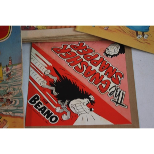 92 - BEANO COMICS WITH TWO FREE GIFTS, approx. 100 1980s Beano comics with two Summer Specials and a 'Gna... 