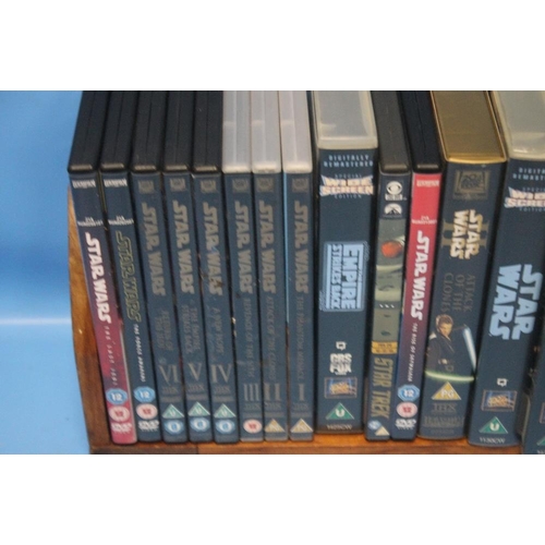 34 - A LARGE QUANTITY OF 1980S 2000AD AND JUDGE DREDD COMICS (2 trays)