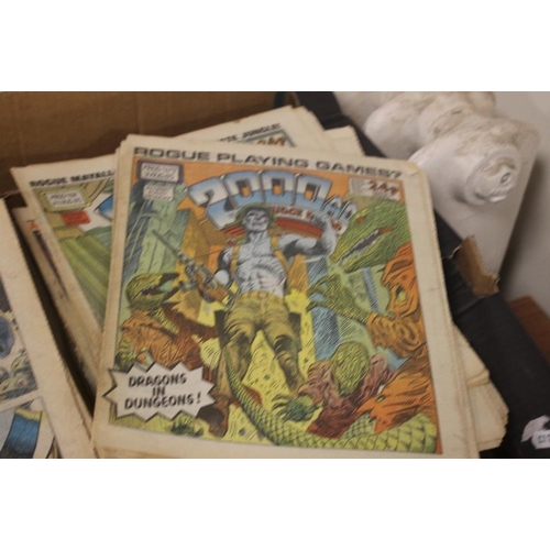34 - A LARGE QUANTITY OF 1980S 2000AD AND JUDGE DREDD COMICS (2 trays)