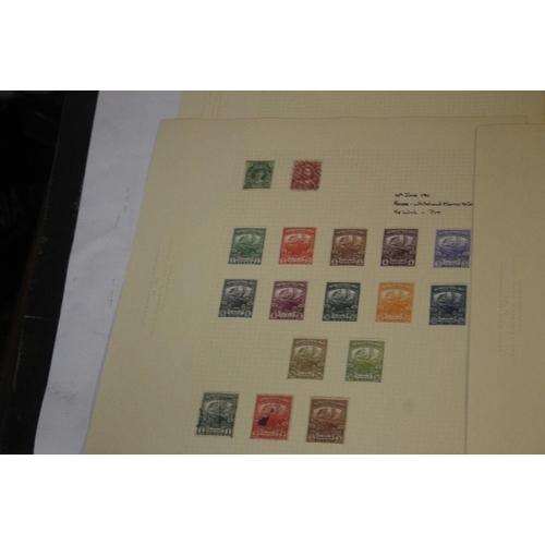 237 - STAMPS - BRITISH N. AMERICA RANGE ON LEAVES WITH NEW BRUNSWICK FROM 1851 3D (Fu) 1860 set including ... 