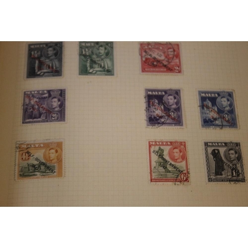 252 - STAMPS - MALTA MANY 100'S FROM 1/2d BUFF (7) ALL APPEAR MINT OR UNUSED, 1885 set (m) 1886 5/= (u) K.... 