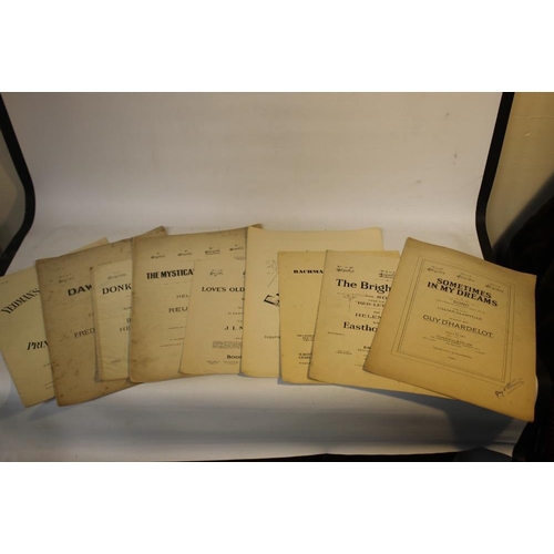 285 - A BOX OF MISCELLANEOUS SHEET MUSIC to include both classical and popular music, Frank Sinatra, Pat B... 