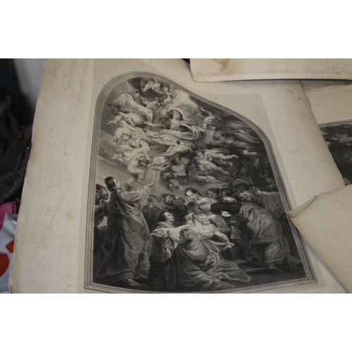 338 - A TRAY OF UNFRAMED ETCHINGS AND ENGRAVINGS, various subjects and artists to include Rubens, George M... 