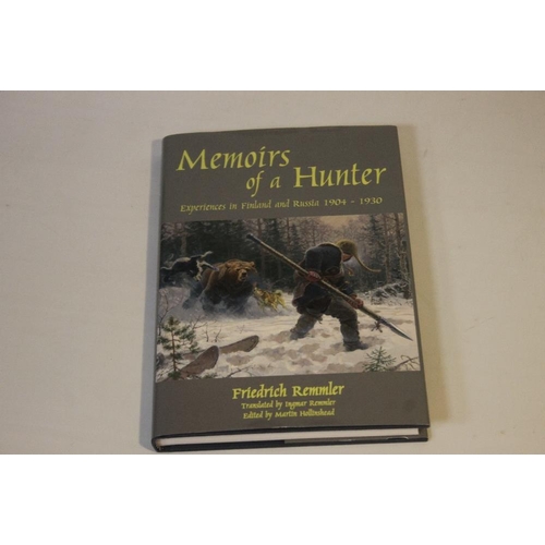 87 - A COLLECTION OF BOOKS ON HUNTING, FIELD SPORTS ETC. to include 'Memoirs of a Hunter, Experiences in ... 