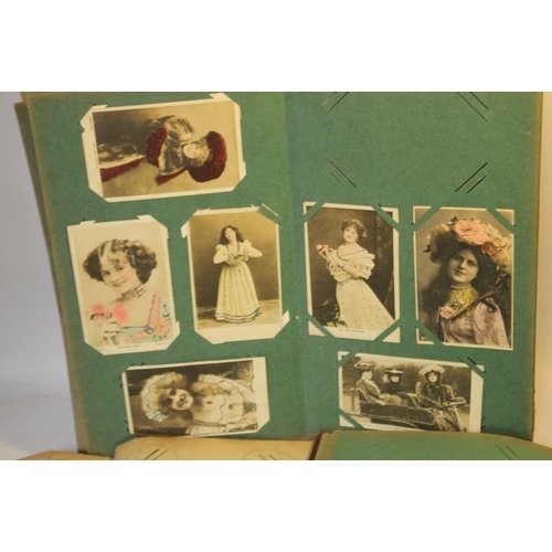 222 - AN EDWARDIAN POSTCARD ALBUM AND CONTENTS, MOSTLY PORTRAITS OF FAMOUS SINGERS, MUSIC HALL STARS ETC, ... 