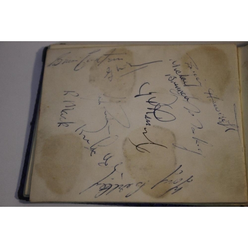 71 - AUTOGRAPH BOOK, to include many 1960's Wolverhampton Wanderers players signatures including Peter Br... 