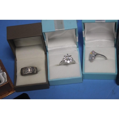 156 - A QUANTITY OF MAINLY LADIES DRESS RINGS