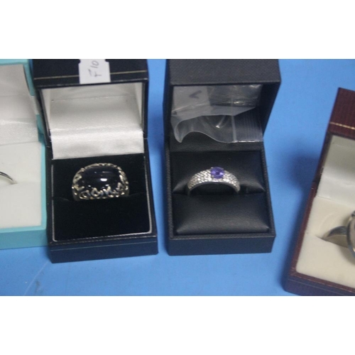 156 - A QUANTITY OF MAINLY LADIES DRESS RINGS