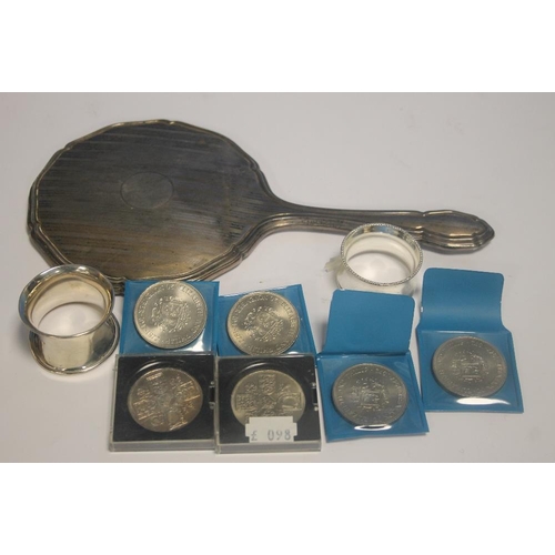 175 - A SMALL COLLECTION OF COINS, DRESSING TABLE MIRROR AND 2 NAPKIN RINGS