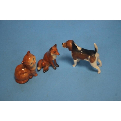 270 - A BESWICK HOUND, FOX, CAT (3)