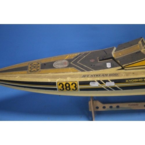 344 - KYOSHO JET STREAM 800 BOAT