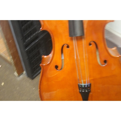 426 - A CELLO NO BOW A/F