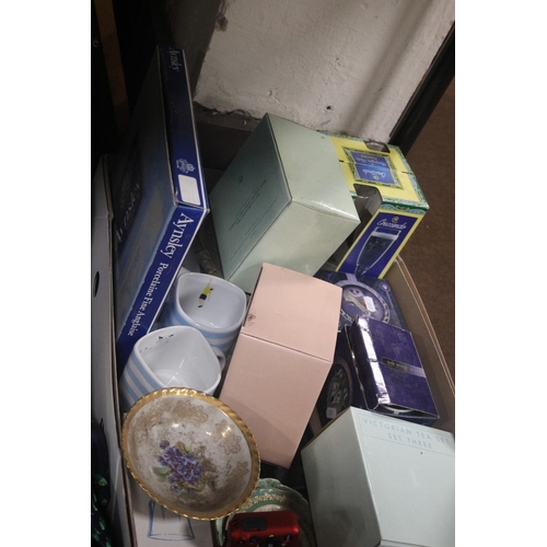 534 - TWO BOXES OF COLLECTABLES AND ORNAMENTS (TRAYS NOT INCLUDED)