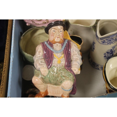 629 - A TRAY OF ASSORTED CERAMICS TO INCLUDE TOBY JUGS (TRAYS NOT INCLUDED)