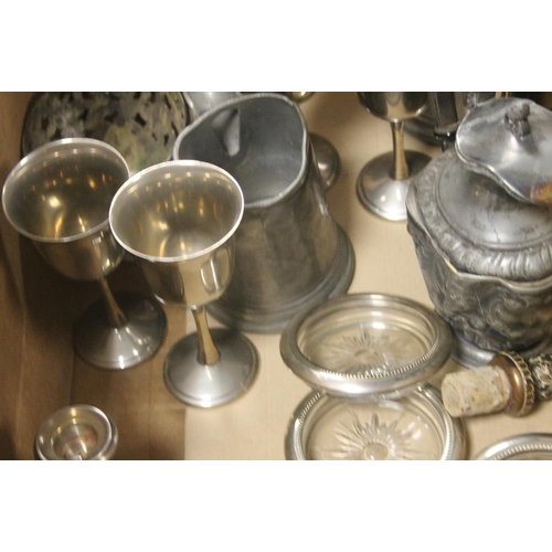 639 - A TRAY OF ASSORTED GLASSWARE TOGETHER WITH A TRAY OF ASSORTED METALWARE (TRAYS NOT INCLUDED)