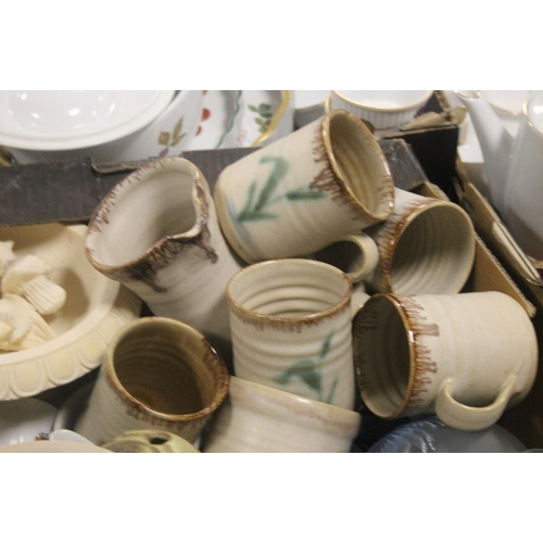 647 - A TRAY OF ASSORTED CERAMICS TO INCLUDE( STONEWARE (TRAY NOT INCLUDED)