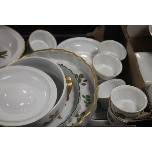 648 - A TRAY OF ROYAL WORCESTER EVESHAM TEA AND DINNERWARE (TRAYS NOT INCLUDED)