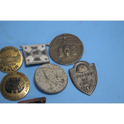 177 - A QUANTITY OF 3RD REICH BADGES AND TINNIES ETC