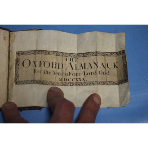 199 - A BOX OF ANTIQUARIAN MINIATURE AND POCKET SIZE BOOKS TO INCLUDE OXFORD ALMANAC 1730, BRICES ENGLISH ... 