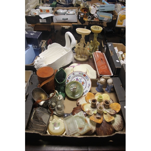 540 - TWO TRAYS OF CERAMICS AND COLLECTIBLES TO INCLUDE A CANDLE STAND LEATHER BAR SET, DRESSING TABLE SET... 