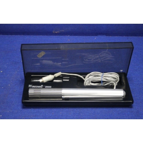 106 - A BANG AND OLUFSEN BEOMIC 2000 MICROPHONE IN A FITTED CASE