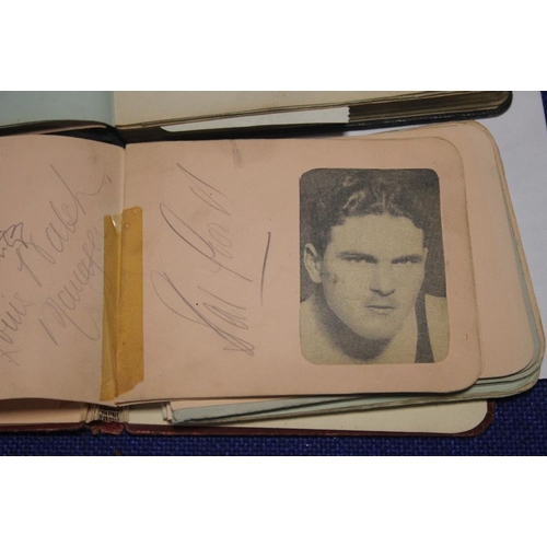 129 - AN AUTOGRAPH BOOK TO INCLUDE ARSENAL FOOTBALL PLAYERS AND ENGLAND CRICKETERS INCLUDING DENNIS COMPTO... 