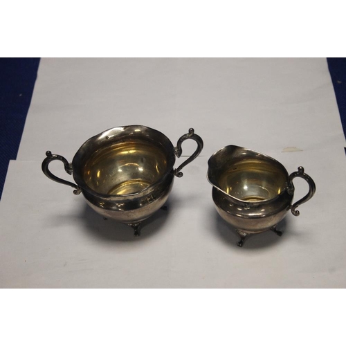 137 - A  HALLMARKED SILVER CREAM JUG TOGETHER WITH A SUGAR BOWL APPROX WEIGHT 89G