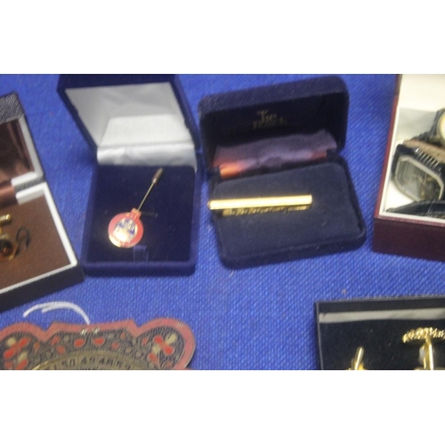 211A - A BOX OF COLLECTABLES TO INCLUDE A 28 YEAR CALENDAR. WATCHES, CUFFLINKS ETC