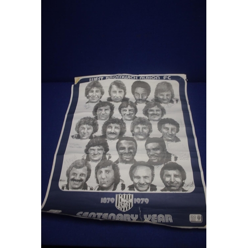 248 - A SIGNED WEST BROMWICH ALBION 1978/1979 SQUAD POSTER TO INCLUDE LAURI CUNNINGHAM, RON ATKINSON, BRYA... 