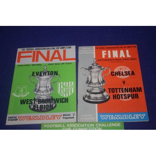 261 - A CHELSEA V TOTTENHAM CUP FINAL PROGRAMME 1967 TOGETHER WITH A EVERTON V WEST BROMWICH  ALBION CUP F... 