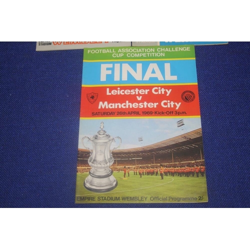 261 - A CHELSEA V TOTTENHAM CUP FINAL PROGRAMME 1967 TOGETHER WITH A EVERTON V WEST BROMWICH  ALBION CUP F... 