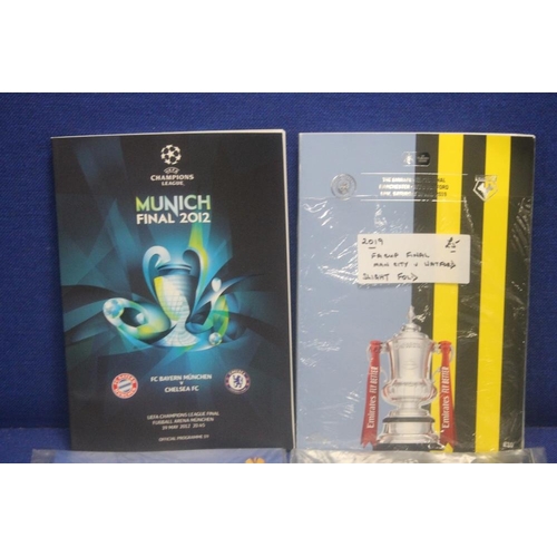 272 - A COLLECTION OF CUP FINAL PROGRAMMES TO INCLUDE 2019 CUP FINAL PROGRAMME MUNICH 2012 CHAMPIONS LEAGU... 