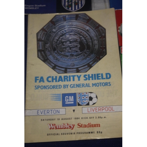 274 - A COLLECTION OF CUP FINAL PROGRAMMES TO INCLUDE 1984 EVERTON V LIVERPOOL CUP FINAL PROGRAMME, ARSENA... 