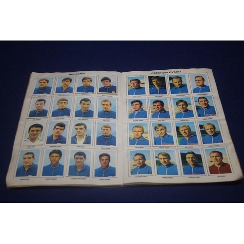 276 - A WORLD CUP SOCCER STARS MEXICO 1970 STICKER ALBUM APPEARS TO BE COMPLETE