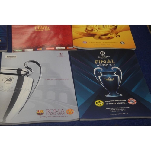 277 - A COLLECTION OF CHAMPIONS LEAGUE CUP FINAL PROGRAMMES TO INCLUDE ISTANBUL 2005, PARIS 2006, MADRID 2... 