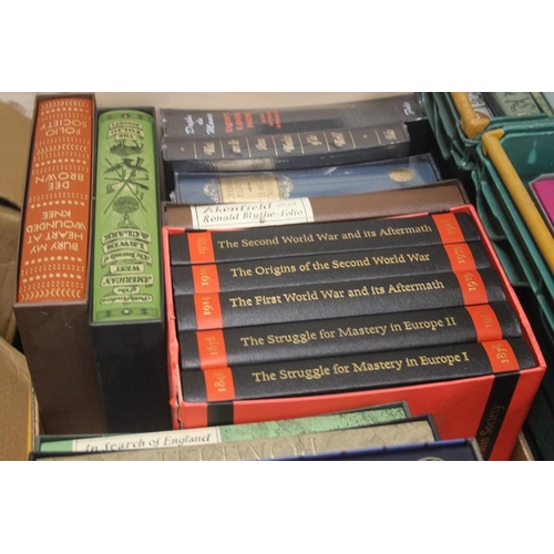 432 - A COLLECTION OF FOLIO SOCIETY BOOKS TO INCLUDE POMPEII, BEETHOVEN ETC