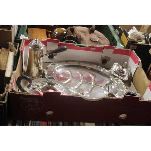 438 - A TRAY OF PLATED WARE TO INCLUDE A SERVING DISH  (TRAYS NOT INCLUDED)